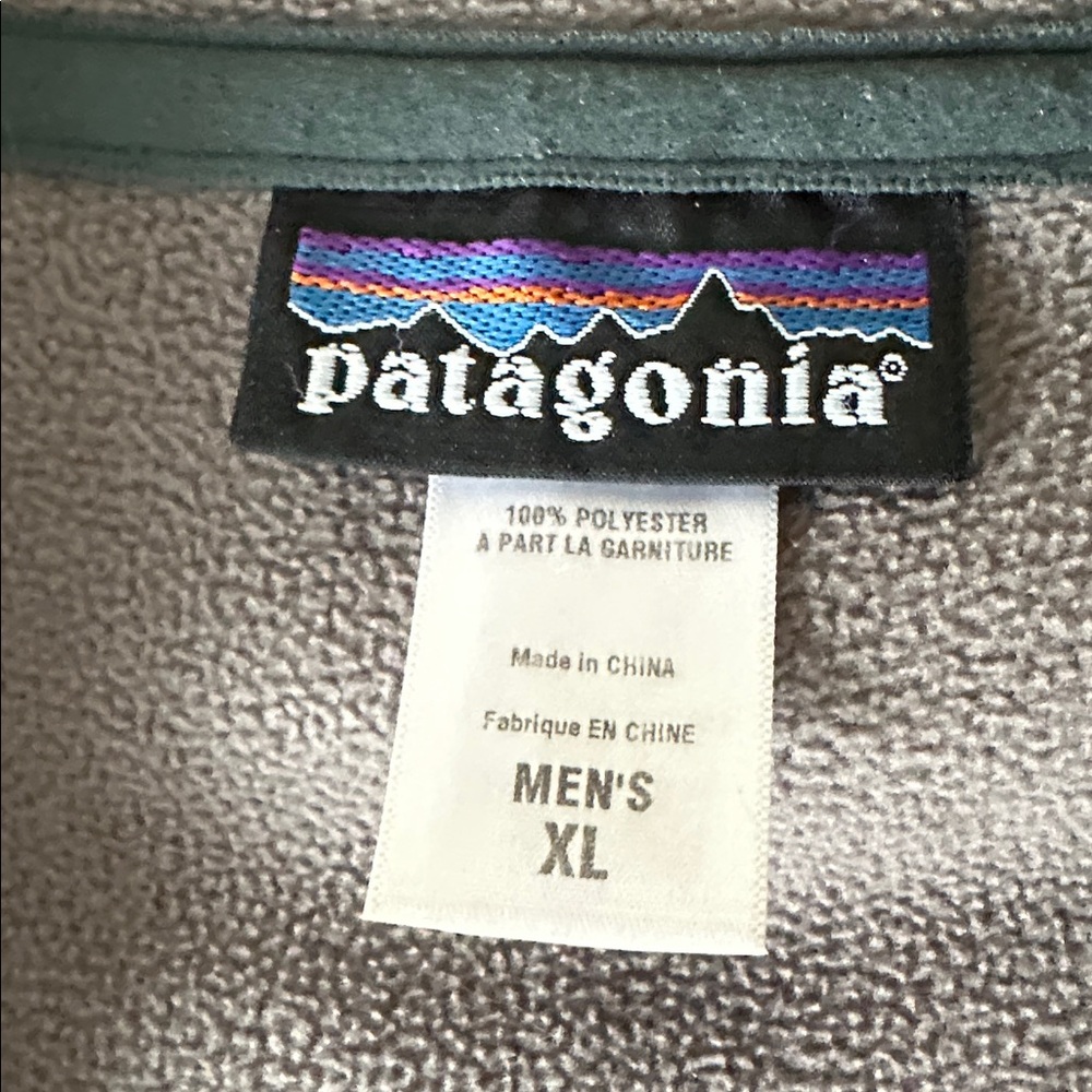 Patagonia full zip soft shell jacket - image 3